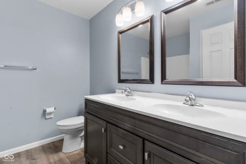 Photo of 19551 Amber Way, Noblesville, IN