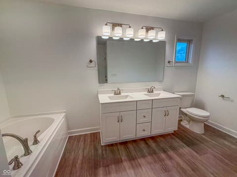 Photo of 339 W 2nd Street, Anderson, IN