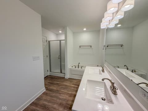 Photo of 339 W 2nd Street, Anderson, IN