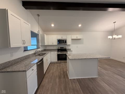 Photo of 339 W 2nd Street, Anderson, IN