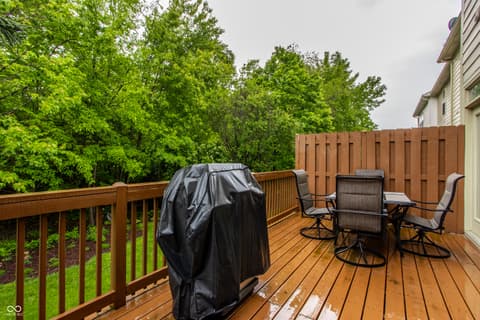 Photo of 207 Wakefield Way, Zionsville, IN