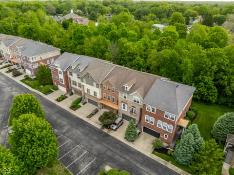 Aerial view at 207 Wakefield Way, Zionsville, IN