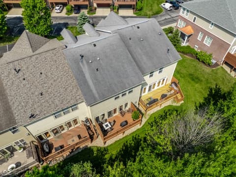 Photo of 207 Wakefield Way, Zionsville, IN
