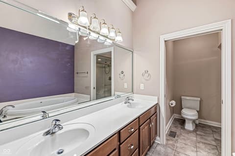 Primary bathroom at 16495 Stony Ridge Drive, Noblesville, IN