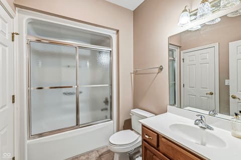 Bathroom at 16495 Stony Ridge Drive, Noblesville, IN
