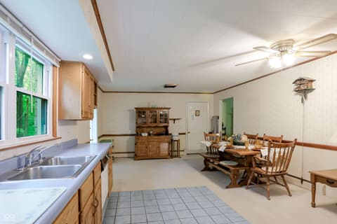 Photo of 1609 E Woodland Drive, Bloomington, IN