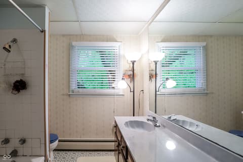 Photo of 1609 E Woodland Drive, Bloomington, IN