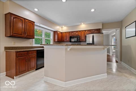 Photo of 11734 Forest Park Lane, Carmel, IN