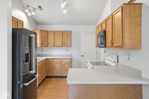 Photo of 6235 Miller Woods Lane, Indianapolis, IN