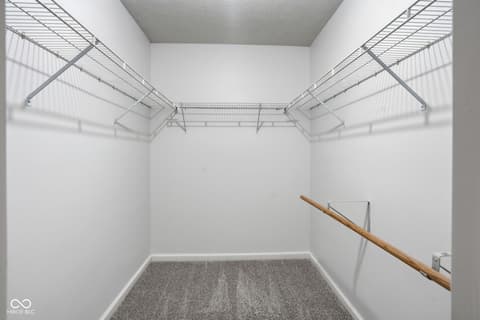 Photo of 6235 Miller Woods Lane, Indianapolis, IN