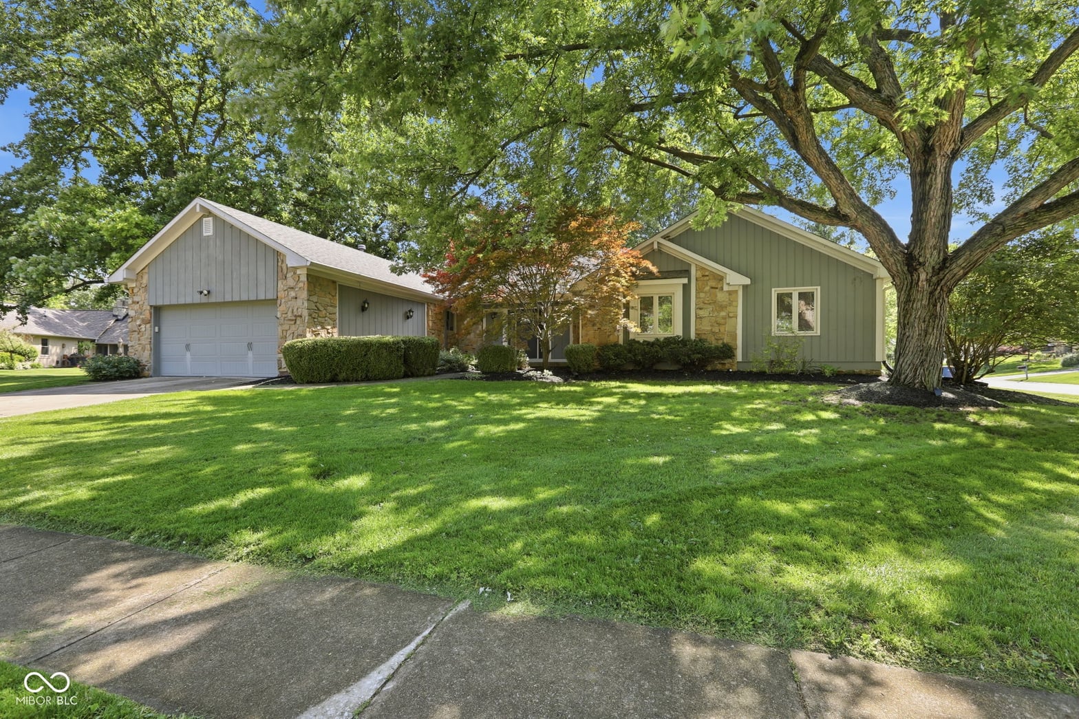 Photo of 7711 Warbler Way, Indianapolis, IN