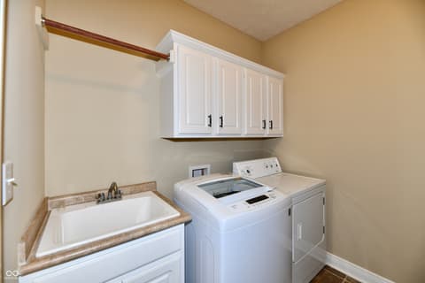 Laundry room at 13558 Water Crest Drive, Fishers, IN