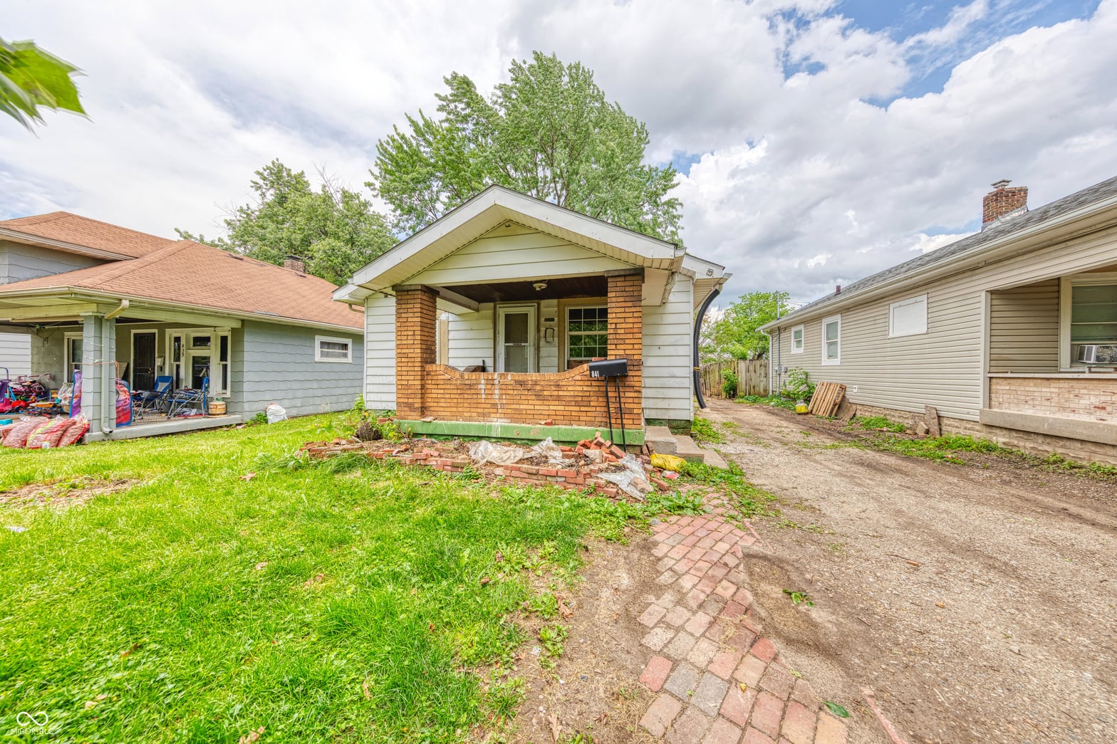 Photo of 841 S Pershing Avenue, Indianapolis, IN