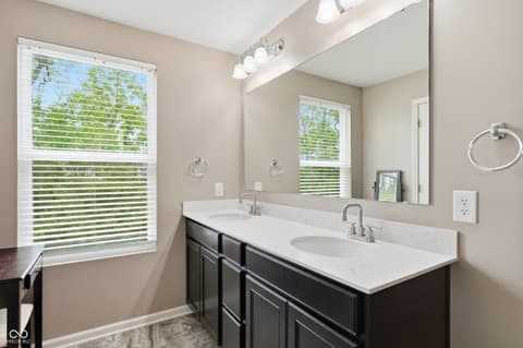 Photo of 5521 Arrowgrass Court, Noblesville, IN