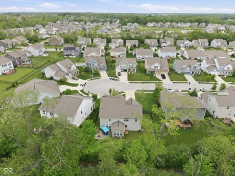 Photo of 5521 Arrowgrass Court, Noblesville, IN