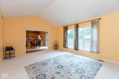 Photo of 13888 Dearborn Circle, Fishers, IN