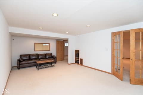 Photo of 13888 Dearborn Circle, Fishers, IN