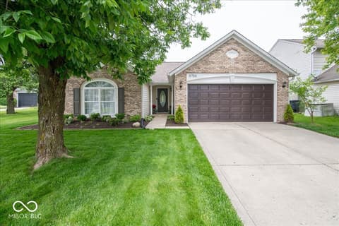 6766 Lexington Circle