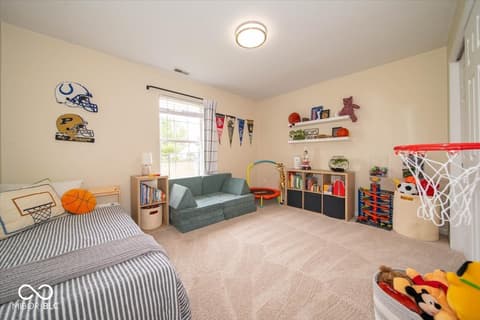 Photo of 6766 Lexington Circle, Zionsville, IN