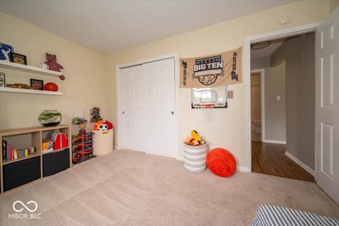 Photo of 6766 Lexington Circle, Zionsville, IN