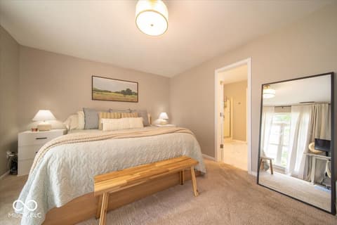Photo of 6766 Lexington Circle, Zionsville, IN
