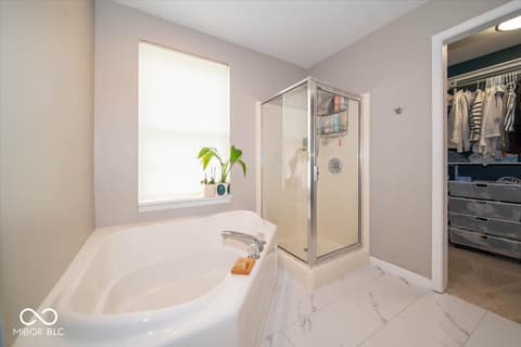 Photo of 6766 Lexington Circle, Zionsville, IN