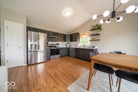 Photo of 6766 Lexington Circle, Zionsville, IN