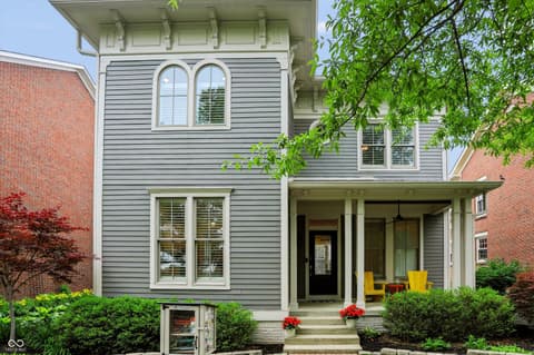12581 Branford Street, Carmel, IN 46032