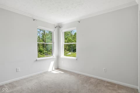 Photo of 913 Cortland Court, Greenfield, IN