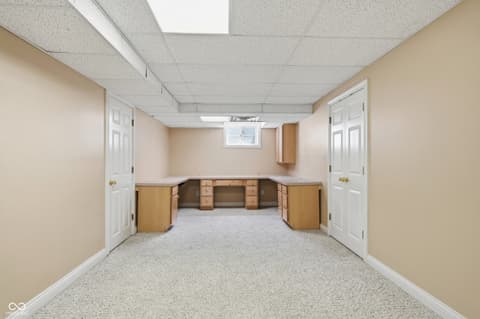 Photo of 913 Cortland Court, Greenfield, IN