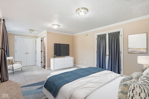 Photo of 913 Cortland Court, Greenfield, IN