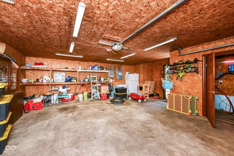 Photo of 617 Tanglewood Drive, Noblesville, IN