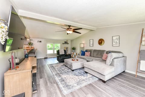 Photo of 617 Tanglewood Drive, Noblesville, IN