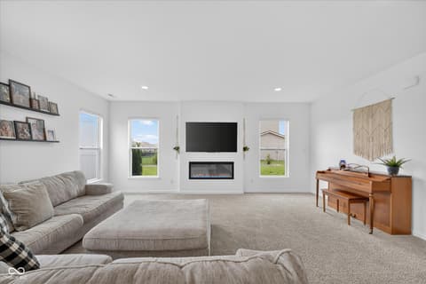 Photo of 172 Ardglass Street, Cicero, IN