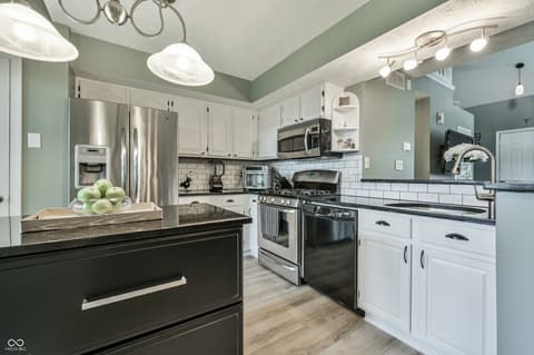 Photo of 5016 Eagles Watch Drive, Indianapolis, IN