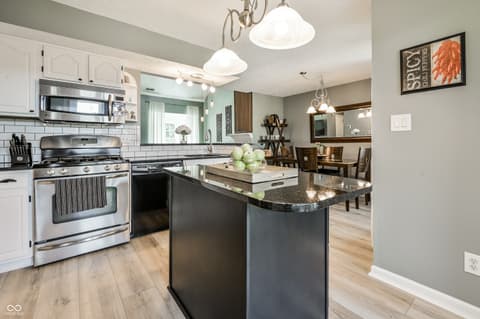 Photo of 5016 Eagles Watch Drive, Indianapolis, IN
