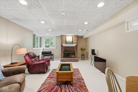 Photo of 4643 Hickory Court, Zionsville, IN