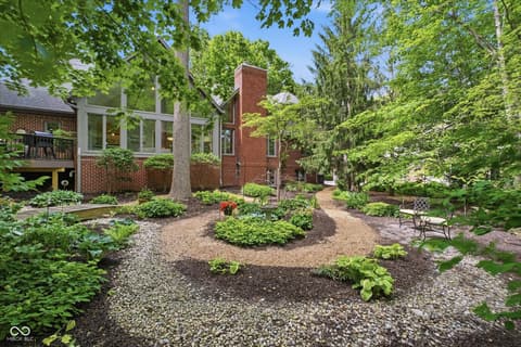 Photo of 4643 Hickory Court, Zionsville, IN