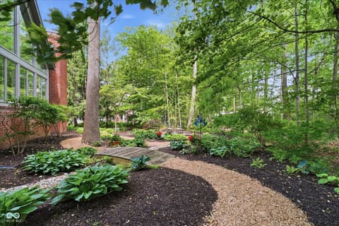 Photo of 4643 Hickory Court, Zionsville, IN