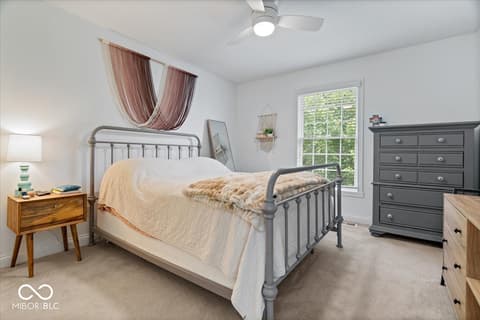Photo of 16424 Stony Ridge Drive, Noblesville, IN
