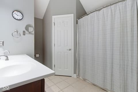 Photo of 1567 Northport Drive, Cicero, IN