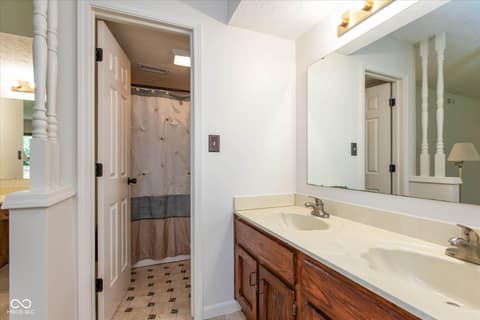 Photo of 6445 Muirfield Way, Indianapolis, IN