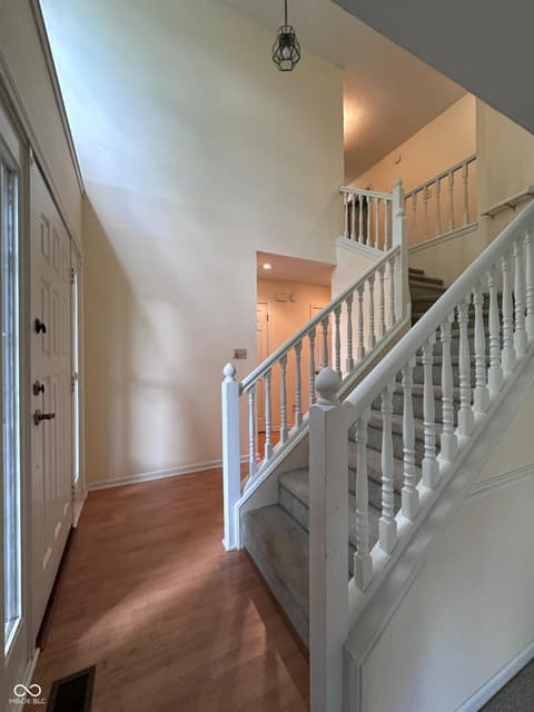 Foyer at 7669 Pinesprings East Drive, Indianapolis, IN