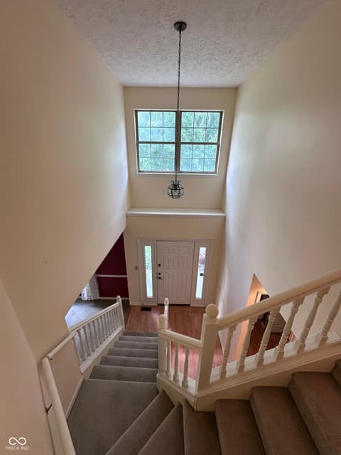 Foyer at 7669 Pinesprings East Drive, Indianapolis, IN