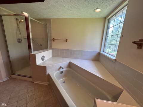 Primary bathroom at 7669 Pinesprings East Drive, Indianapolis, IN