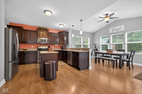 Photo of 5855 W Commonview Drive, McCordsville, IN