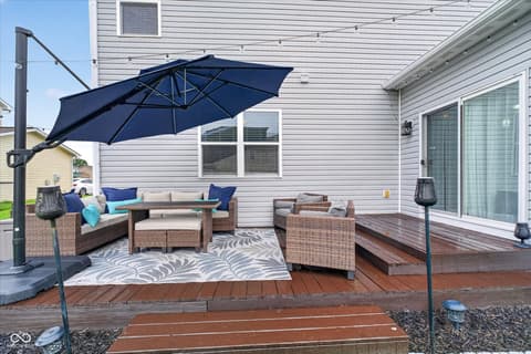 Photo of 5855 W Commonview Drive, McCordsville, IN