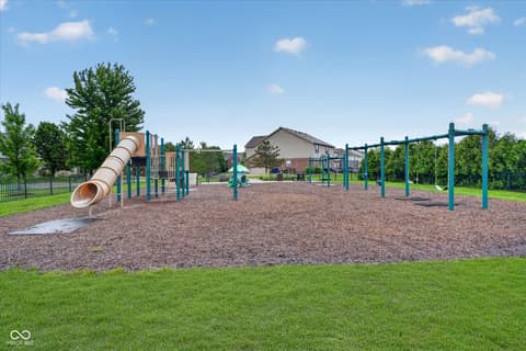 Photo of 5855 W Commonview Drive, McCordsville, IN
