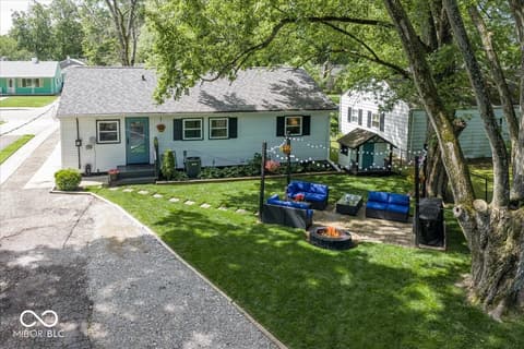 Photo of 1230 Hamilton Drive, Noblesville, IN