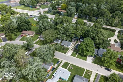 Photo of 1230 Hamilton Drive, Noblesville, IN